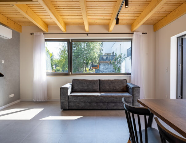 Lagow_2048px-16